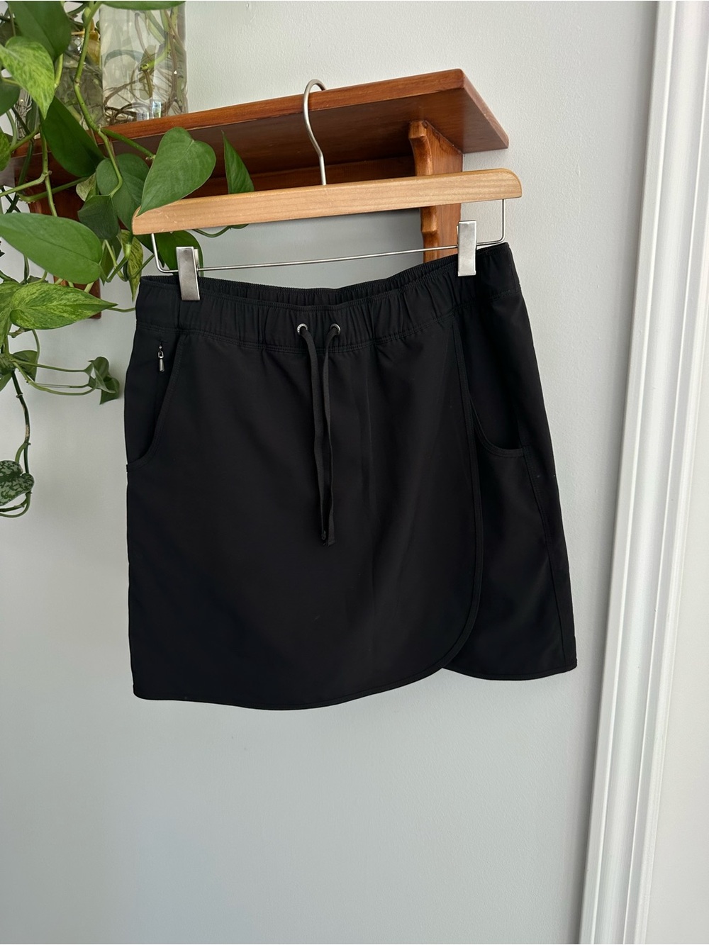 Patagonia Black Athletic Skort with Elastic Waist